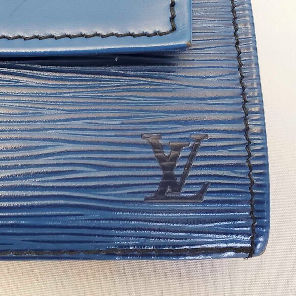 LOUIS VUITTON Womens Epi Jena Clutch Bag Blue Authentic - Picture 2 of 14